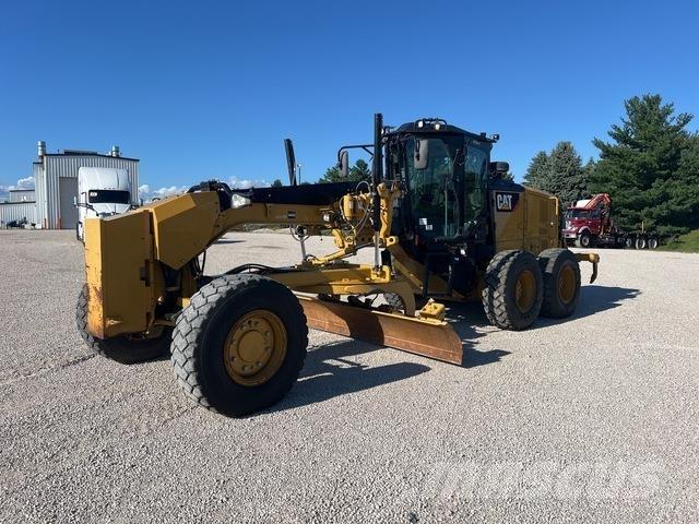 CAT 140M3 AWD Równiarki