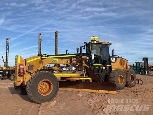 CAT 14M Równiarki