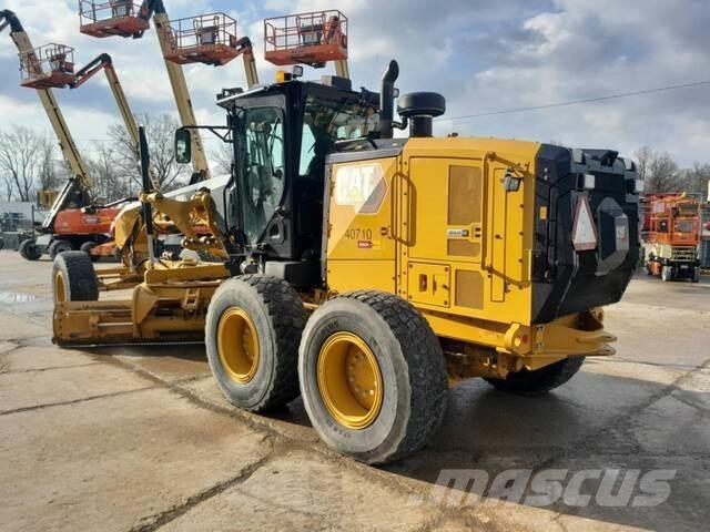 CAT 160 Równiarki