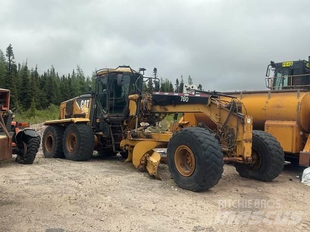 CAT 16M Równiarki