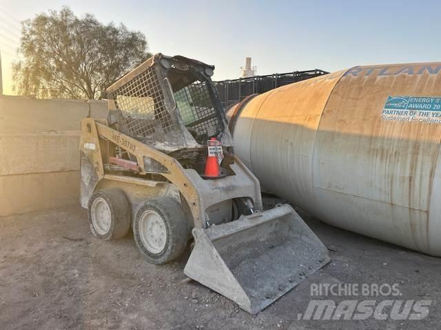 CAT 216B Ładowarki burtowe