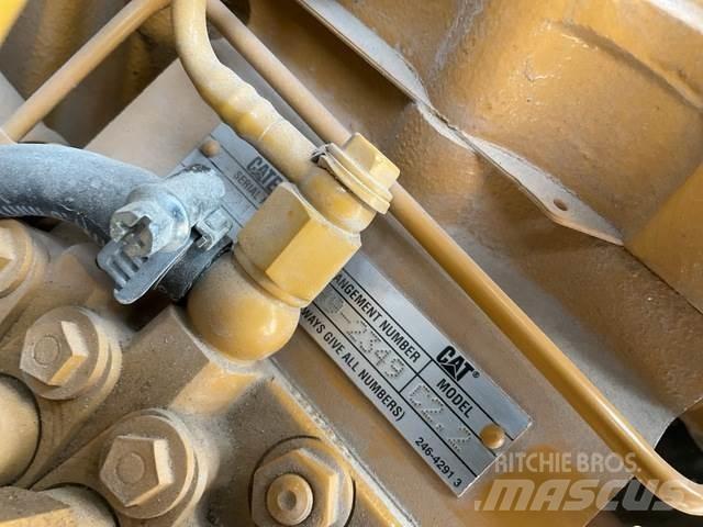 CAT 216B3 Ładowarki burtowe
