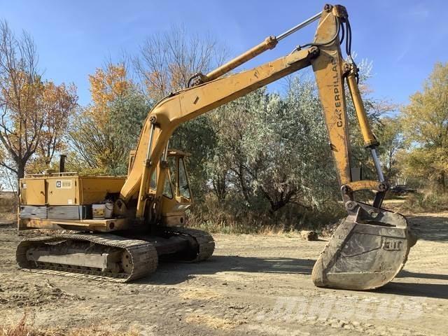 CAT 225 Koparki gąsienicowe
