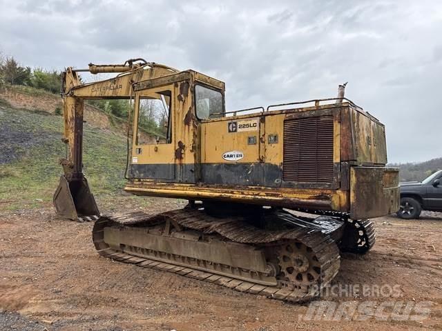 CAT 225LC Koparki gąsienicowe