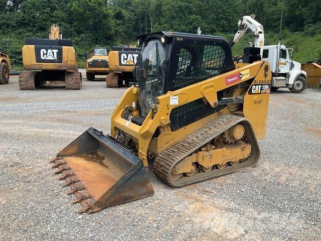 CAT 239D Ładowarki burtowe