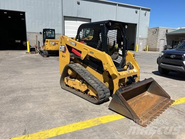 CAT 239D3 Ładowarki burtowe