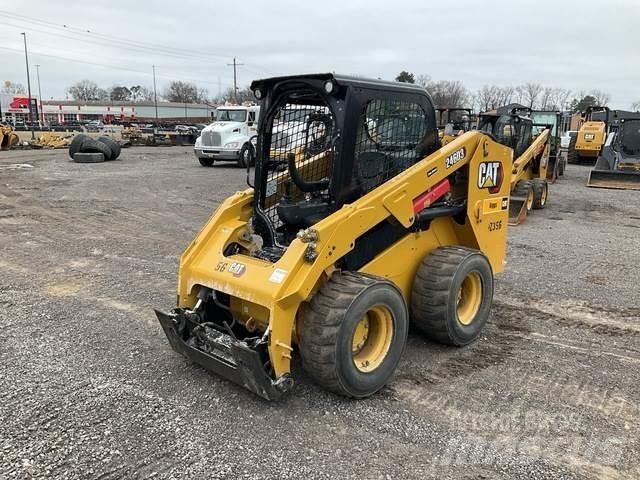 CAT 246D3 Ładowarki burtowe