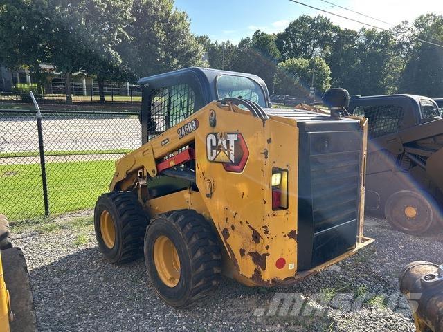 CAT 246D3 Ładowarki burtowe