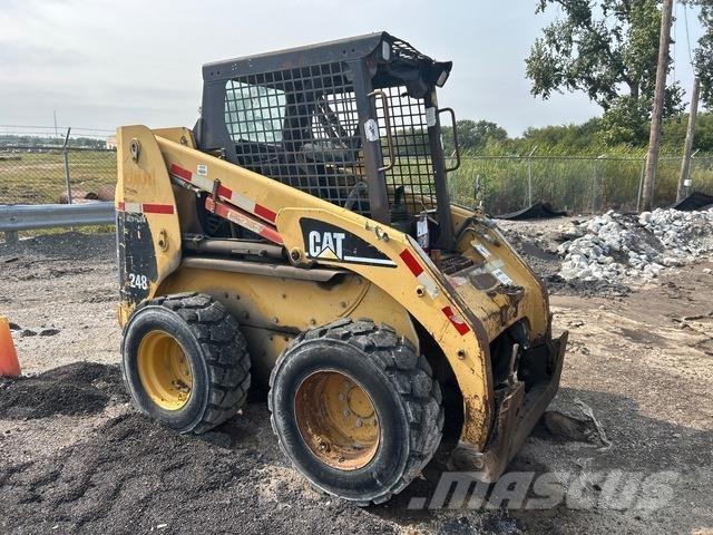 CAT 248 Ładowarki burtowe
