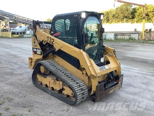 CAT 259D Ładowarki burtowe