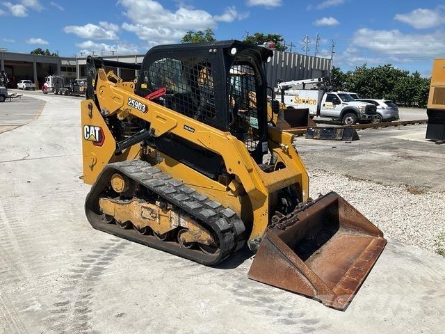CAT 259D3 Ładowarki burtowe