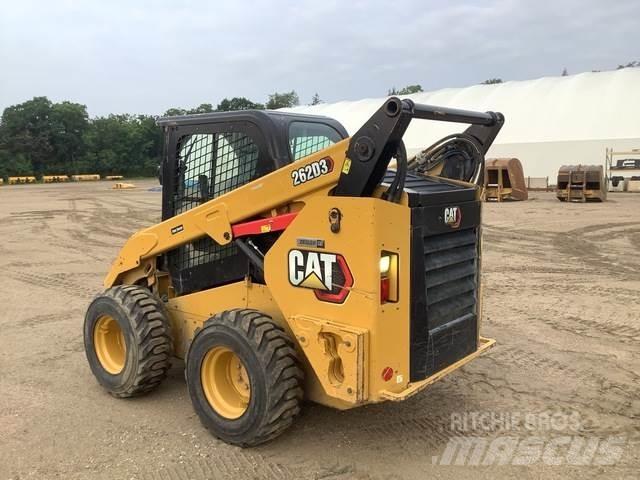 CAT 262D3 Ładowarki burtowe