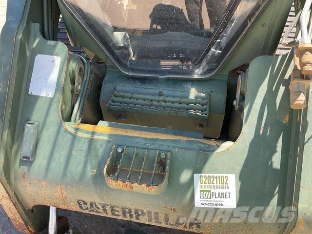 CAT 277C Ładowarki burtowe