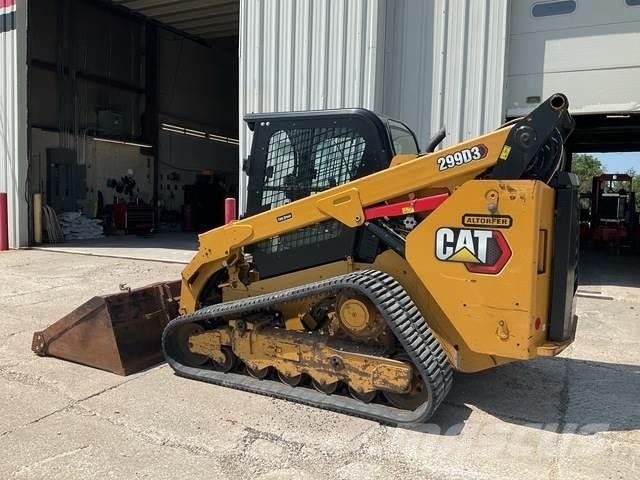 CAT 299D3 Ładowarki burtowe