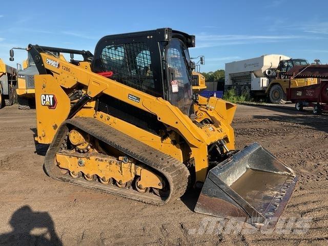 CAT 299D3 Ładowarki burtowe