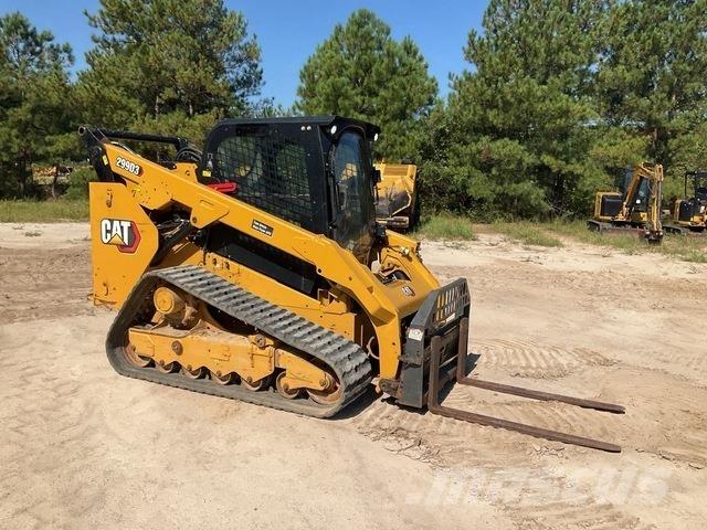 CAT 299D3 Ładowarki burtowe