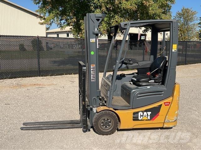 CAT 2ET2500 Wózki elektryczne