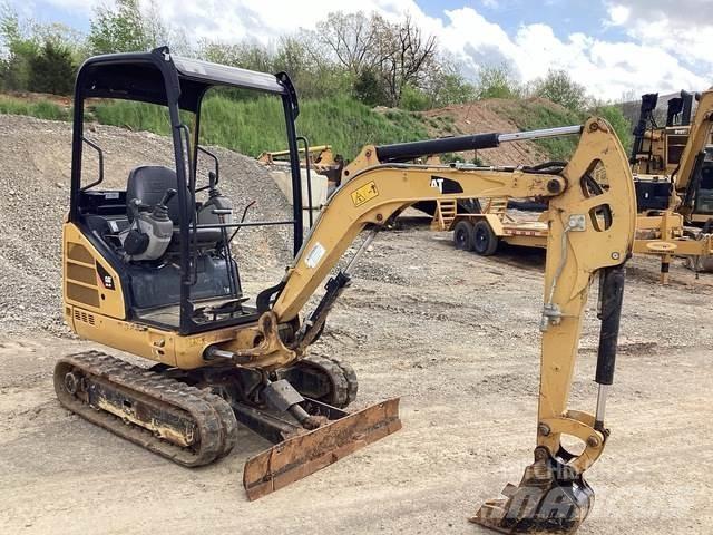 CAT 301.7D Koparki gąsienicowe
