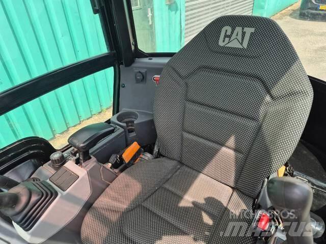 CAT 301.8 Minikoparki