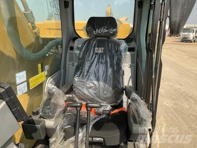 CAT 350 Koparki gąsienicowe