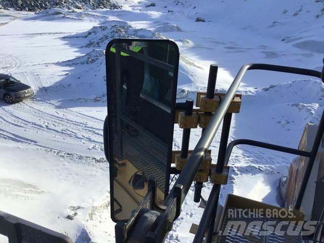 CAT 6060 FC AC Koparki gąsienicowe