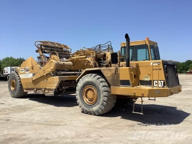 CAT 615C Skrobaki