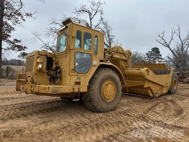 CAT 621BMI Skrobaki