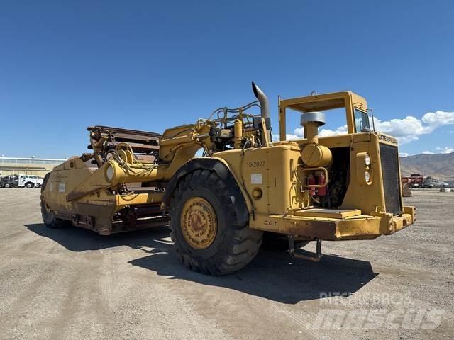 CAT 623B Skrobaki