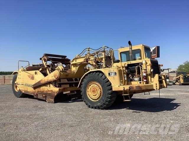 CAT 623F Skrobaki