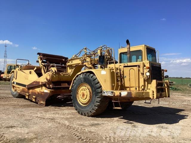 CAT 623F Skrobaki