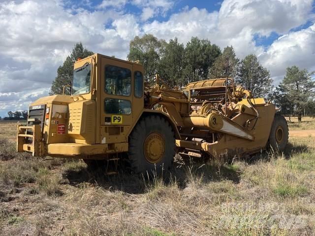 CAT 623G Skrobaki