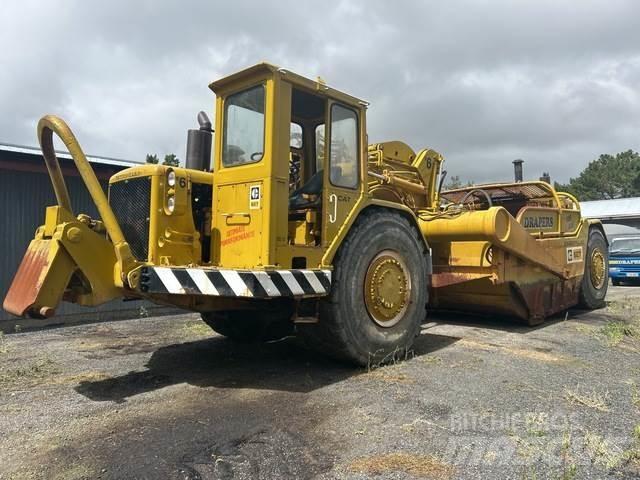 CAT 627 Skrobaki