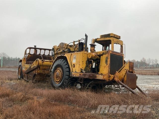 CAT 627B Skrobaki