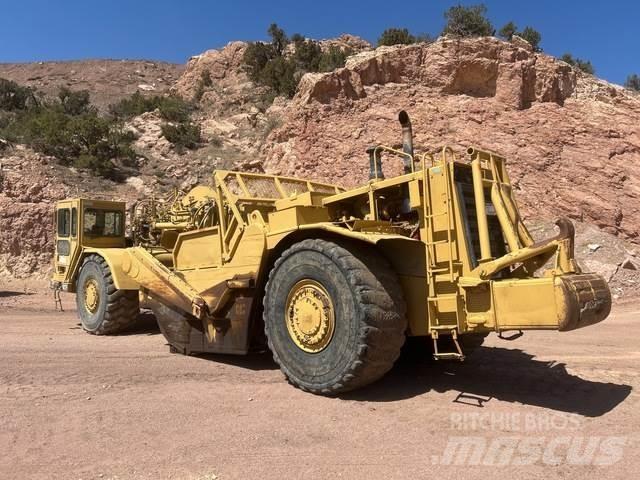 CAT 627F Skrobaki