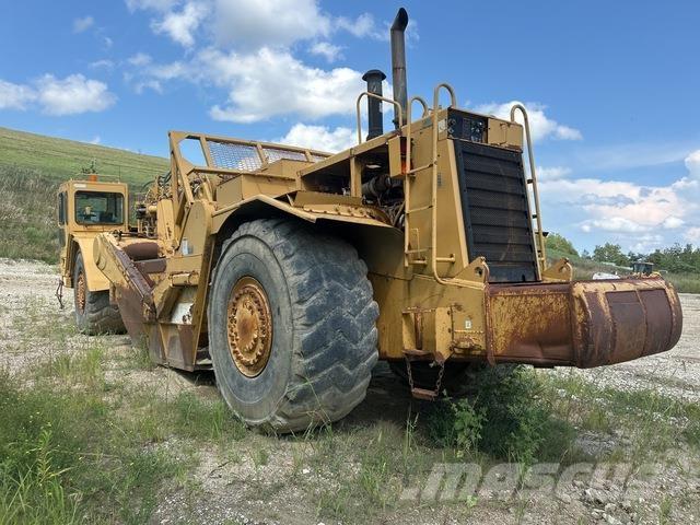 CAT 627F Skrobaki
