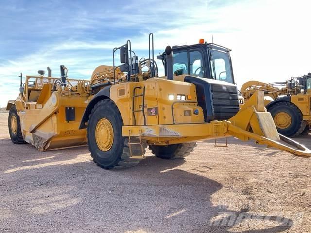 CAT 627K Skrobaki