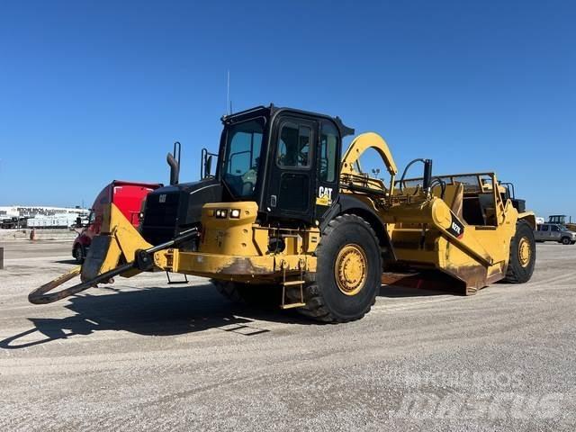CAT 627K Skrobaki