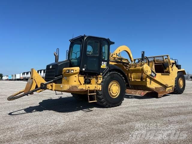 CAT 627K Skrobaki