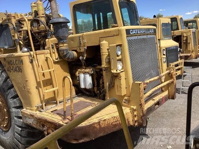CAT 631E Skrobaki