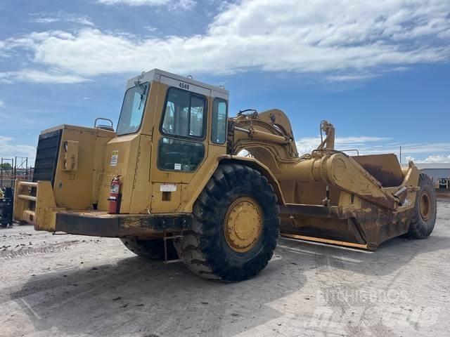CAT 631E Skrobaki