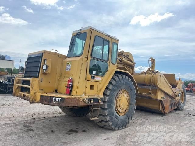 CAT 631E II Skrobaki