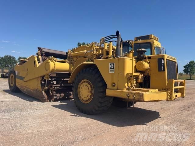 CAT 633D Skrobaki