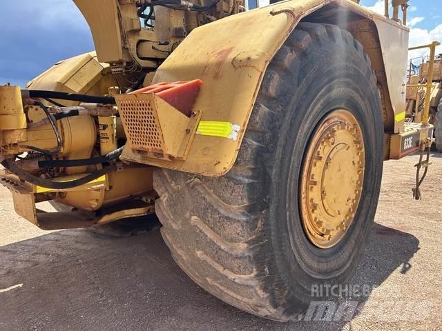CAT 633E Skrobaki