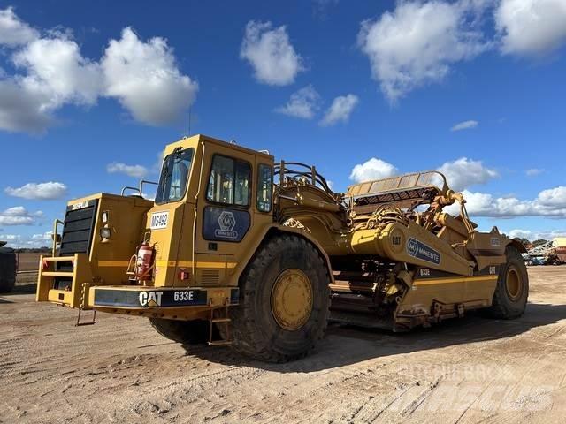 CAT 633E Skrobaki