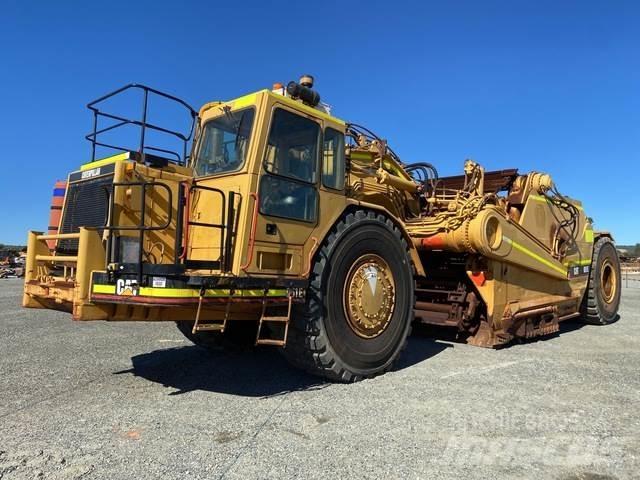 CAT 651E Skrobaki