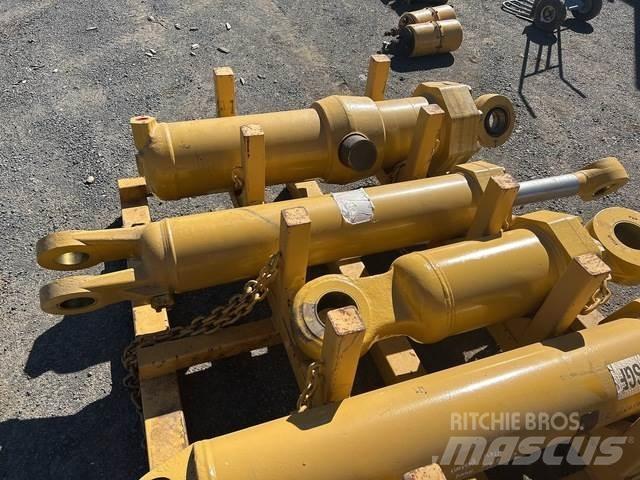 CAT 657E Transport - Inne