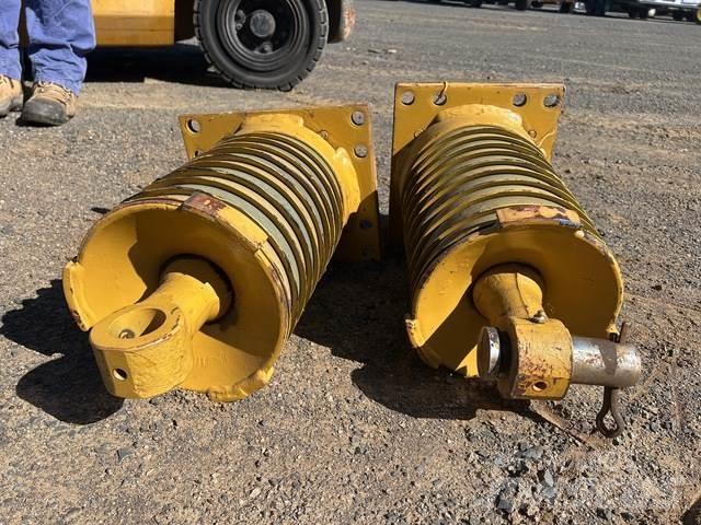 CAT 657E Transport - Inne