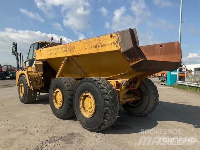 CAT 725 Wozidła przegubowe