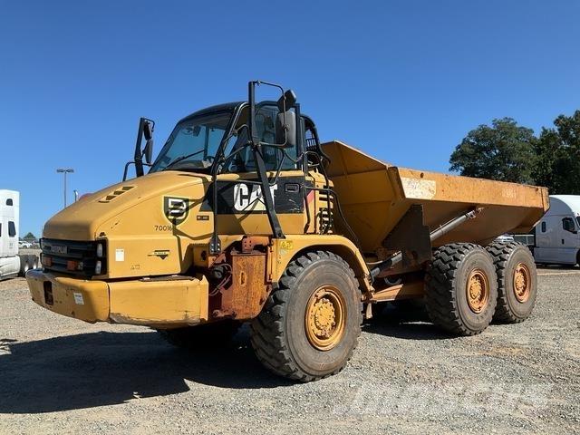 CAT 725 Wozidła przegubowe