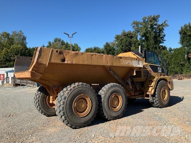 CAT 725 Wozidła przegubowe